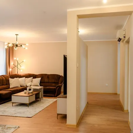 Centar Komfor Apartamento *