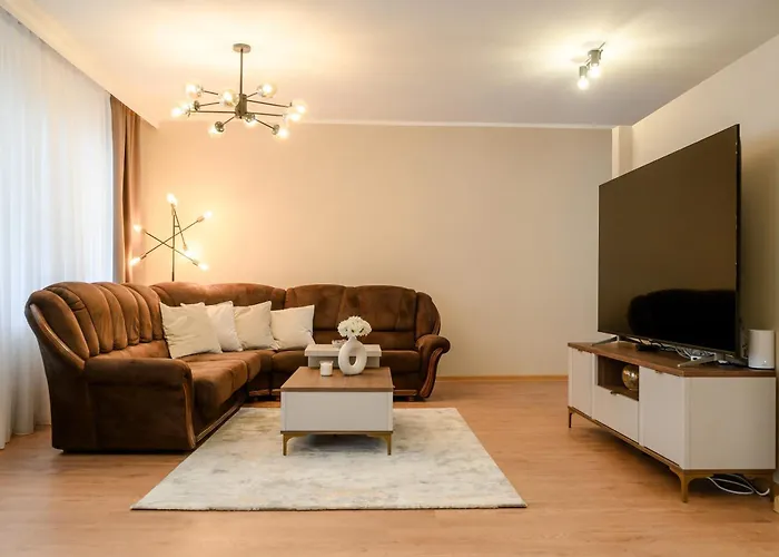 Centar Komfor * ヴァリェヴォ