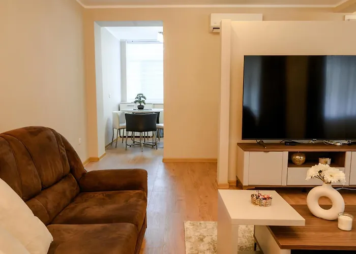 Centar Komfor * ヴァリェヴォ